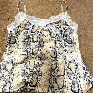 Snakeskin lace adjustable strap top